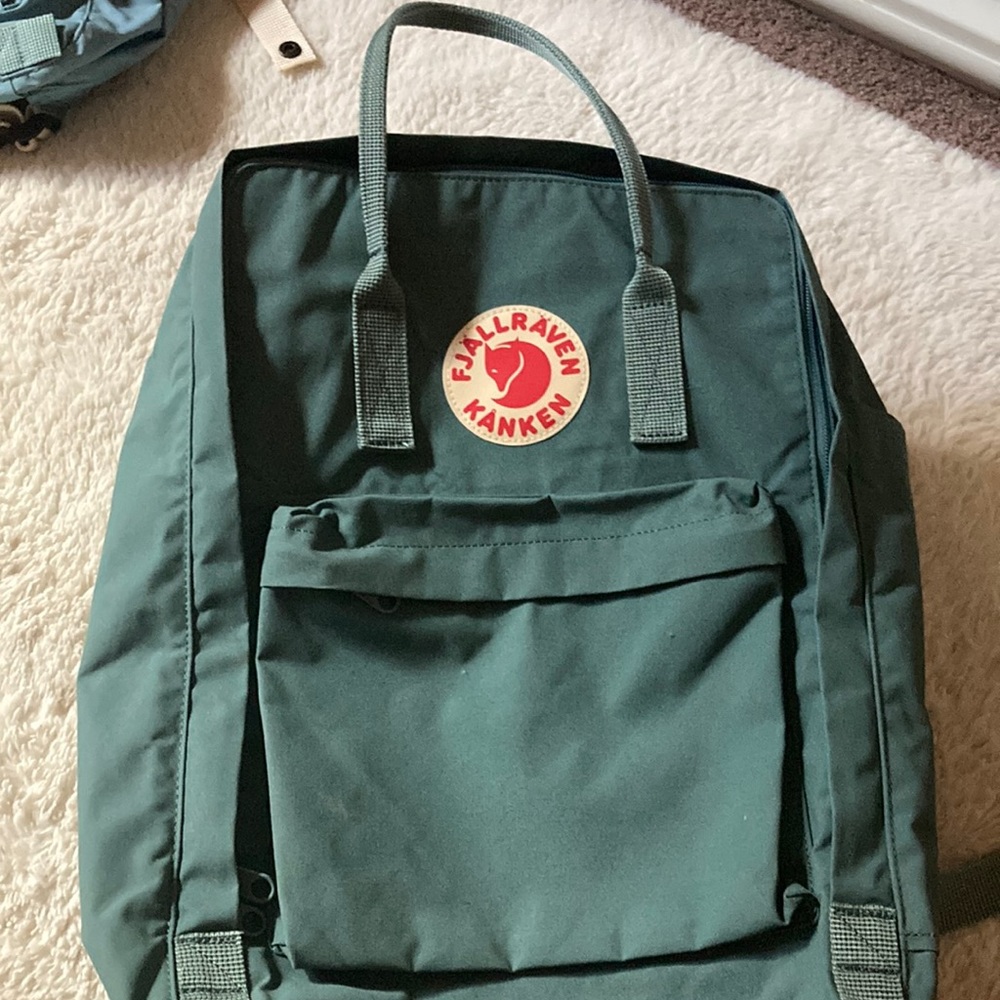 fjallraven kanken backpack/ green/ big/ great quality